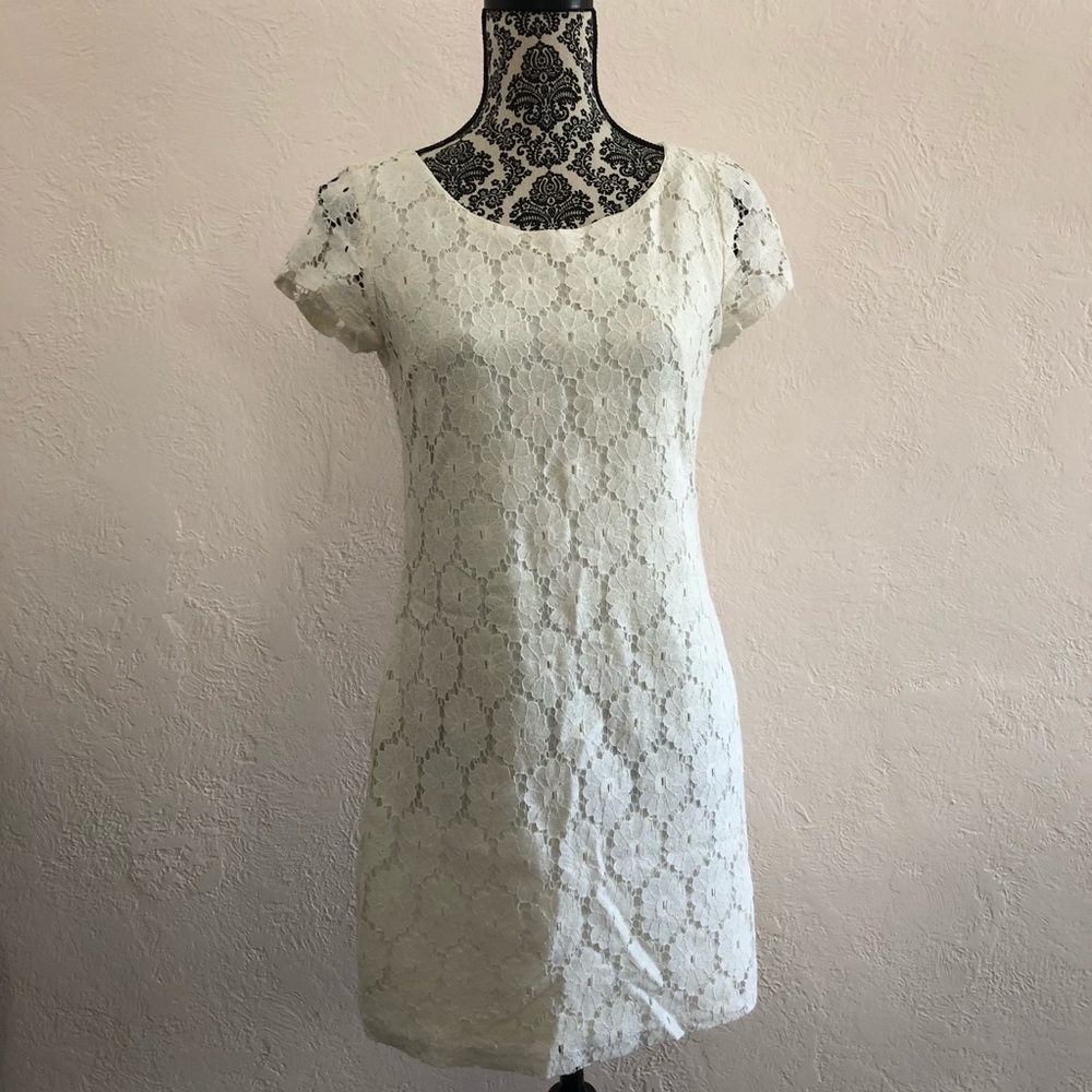 🔥Price drop🔥 | Cream dress | Juniors Size Small